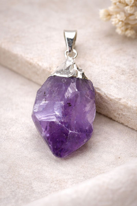 Amethyst Rough Point Pendant — Raw Crystal Necklace
